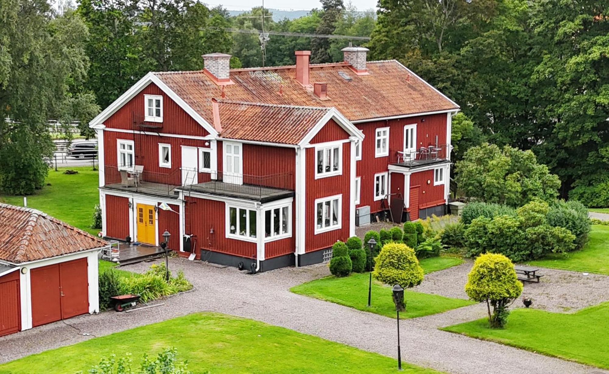 Hotell Krey Karlskoga Bagian luar foto